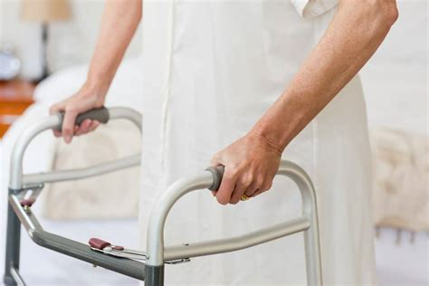 How-to-Prevent-Falls-in-the-Elderly