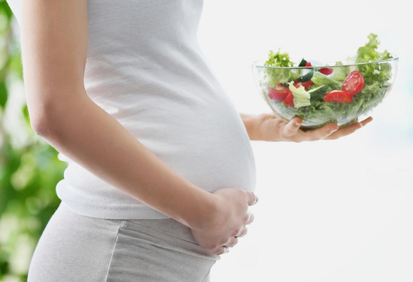 6 Foods to Avoid During Pregnancy